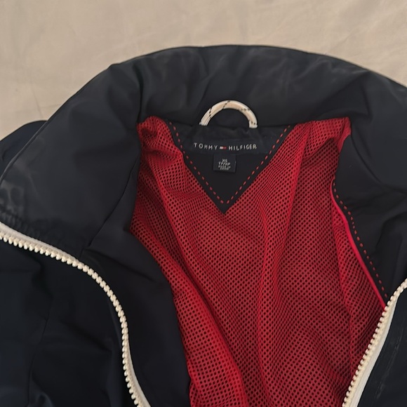 Tommy Hilfiger Rain Jacket - Picture 4 of 4